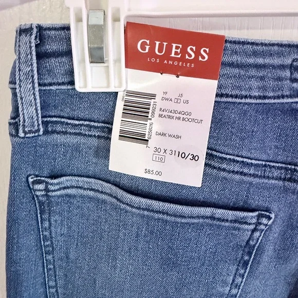 🤠🎀GUESS Women's Boot Cut Jeans in Classic Blue - Picture 7 of 10